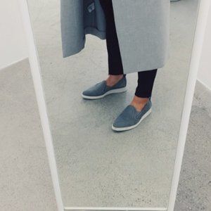 EVERLANE WOMEN LEATHER STREET SNEAKER SZ 8 GRAY